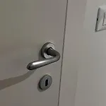 Lb