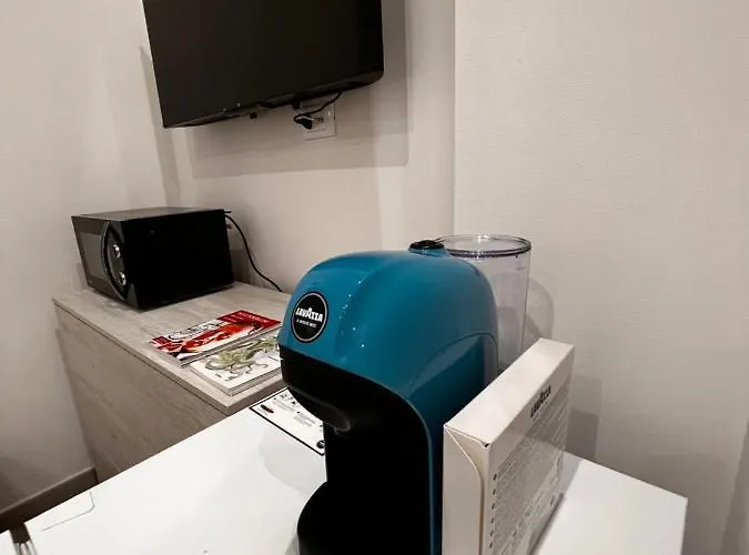 住宿加早餐酒店 Lb 泰尔米尼伊梅雷塞