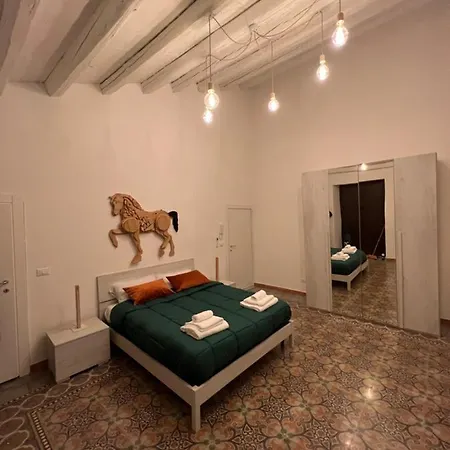 Lb فندق مبيت وإفطار