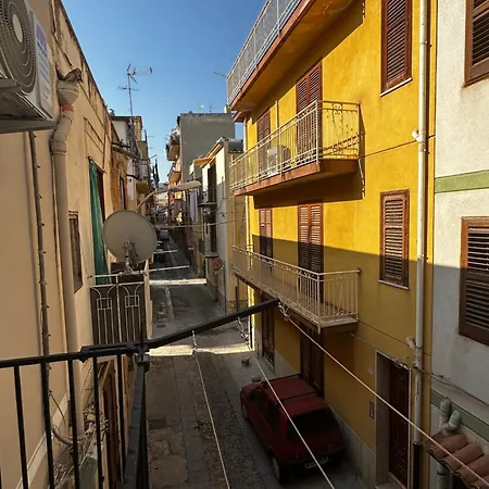 فندق مبيت وإفطار Lb 4*