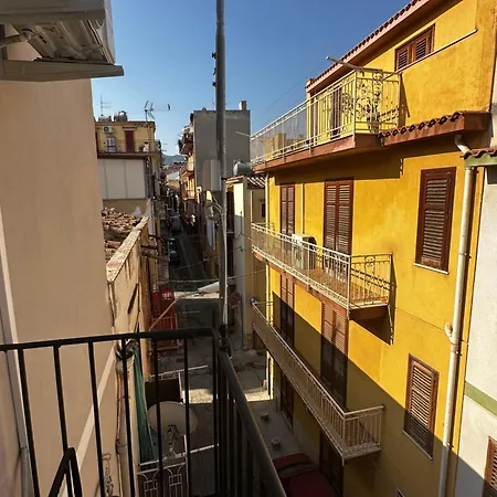 Lb فندق مبيت وإفطار