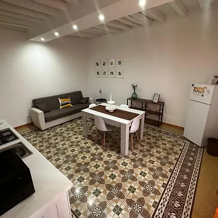 فندق مبيت وإفطار Lb